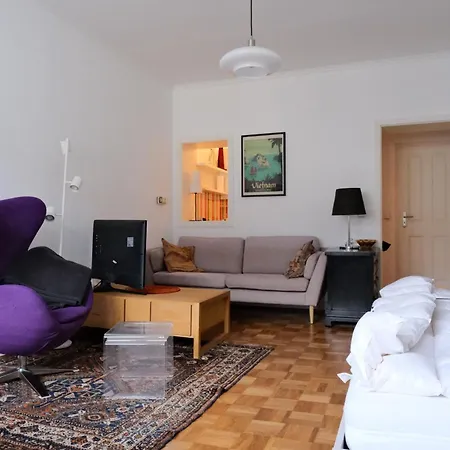 Apartment Sued21